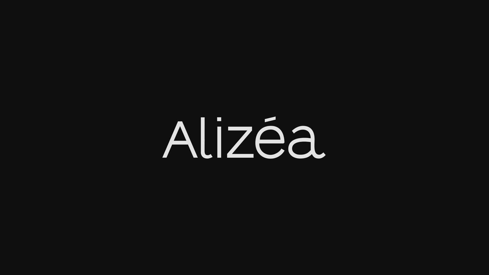 Lettrage Alizéa en blanc sur fond noir