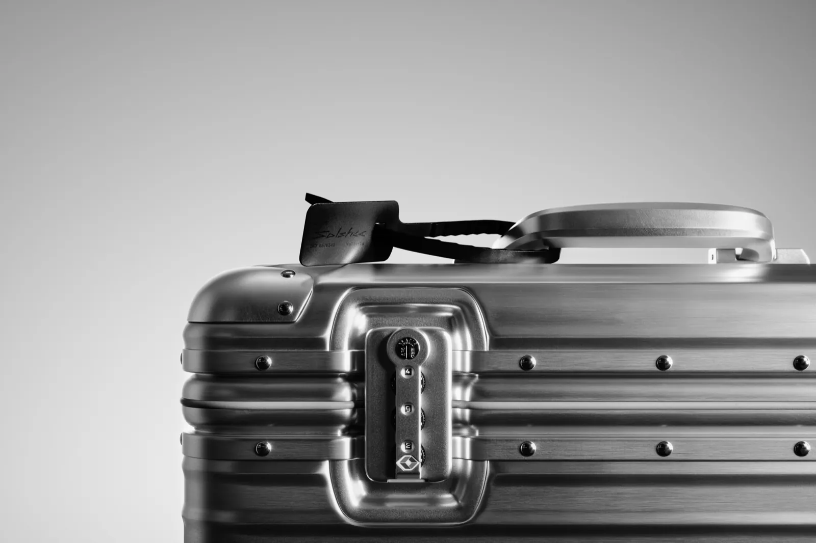 Valise en aluminium Solstice